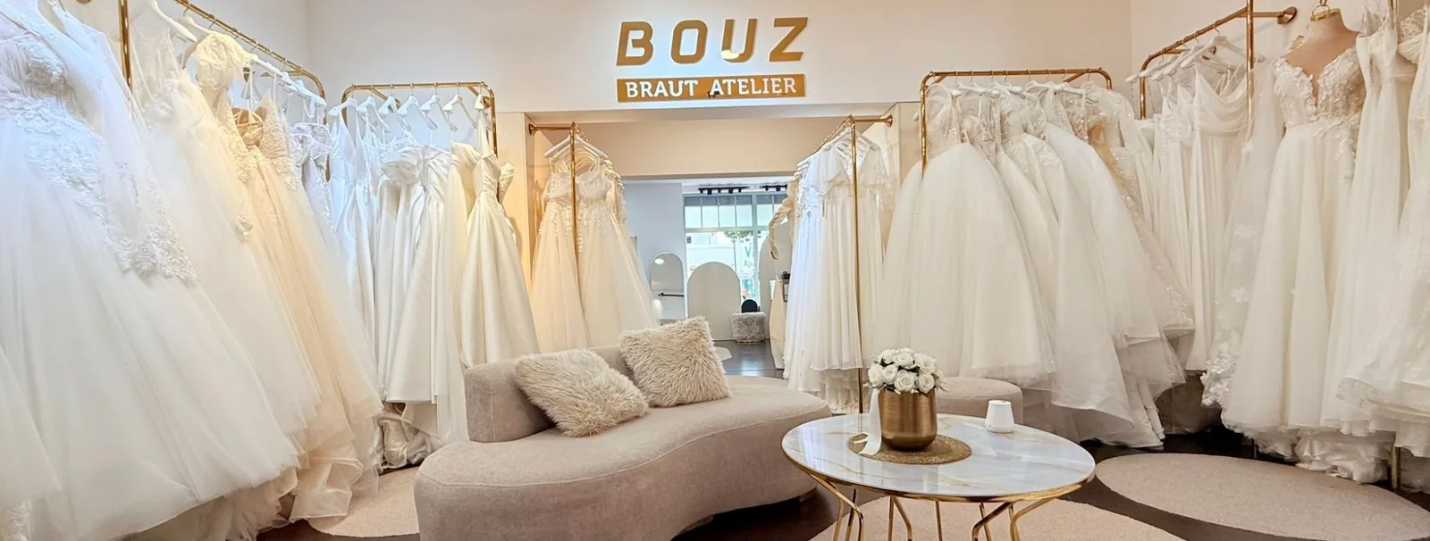 Brautkleider im BOUZ Atelier